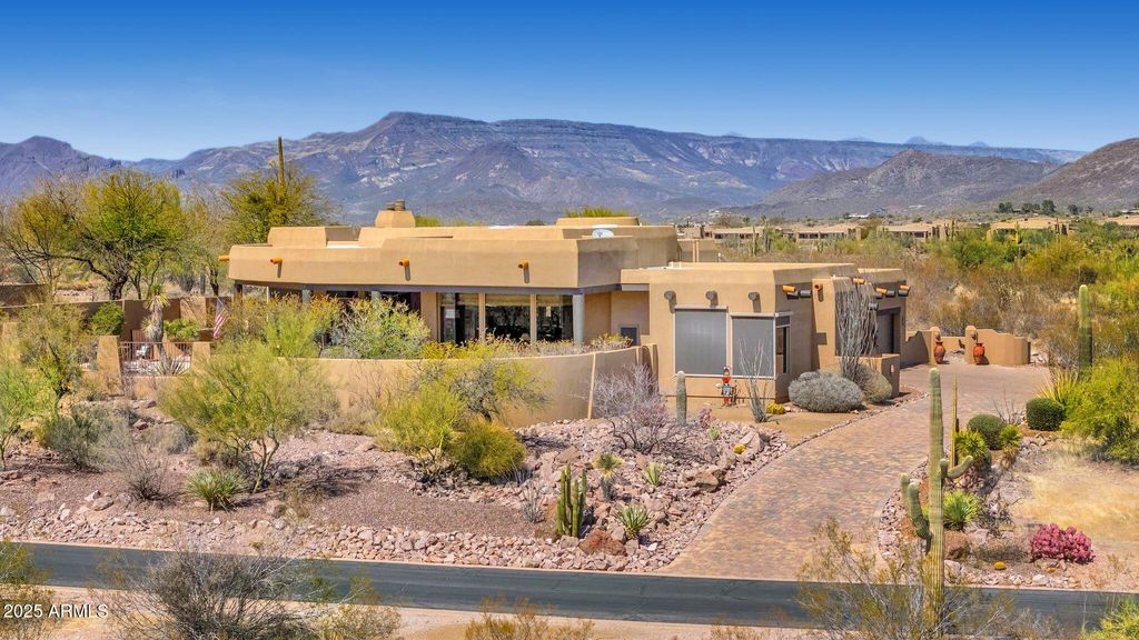 Photo of 8154 E Tecolote Circle, Scottsdale, AZ 85266 (MLS # 6878716)