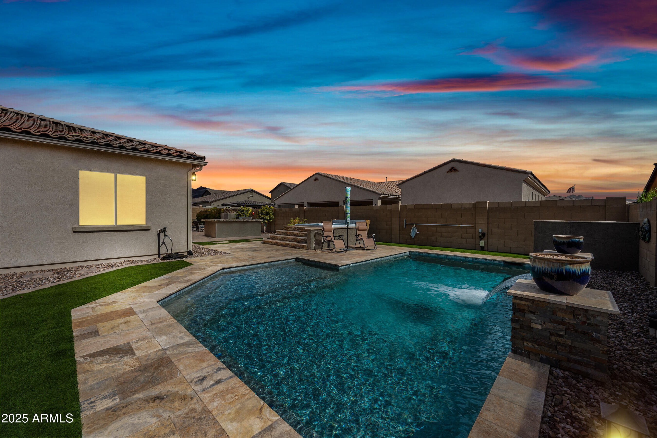 1319 N Chatsworth Street