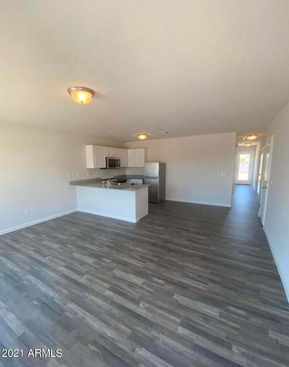 101 E Bobcat Place