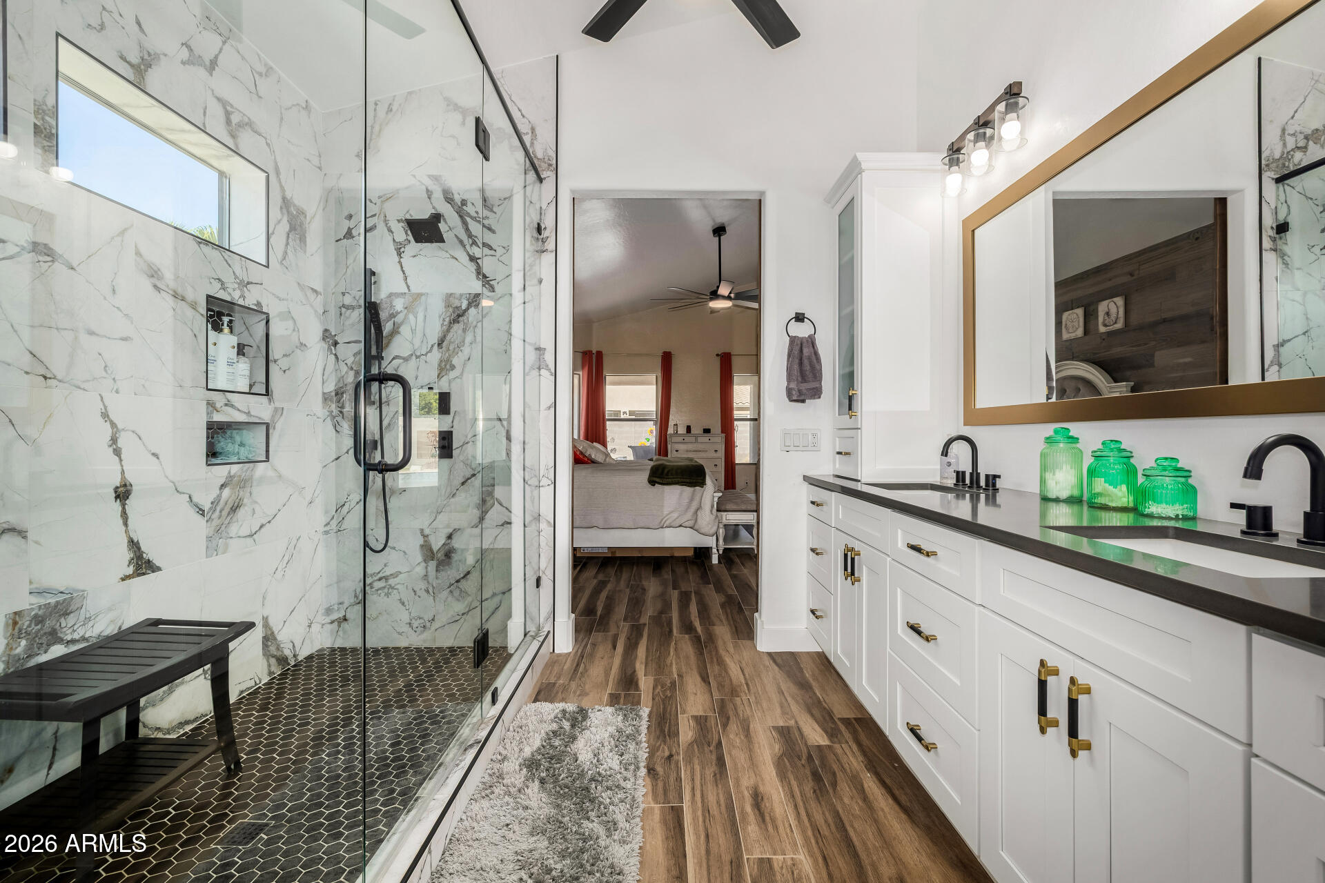 992 E BEECHNUT Drive