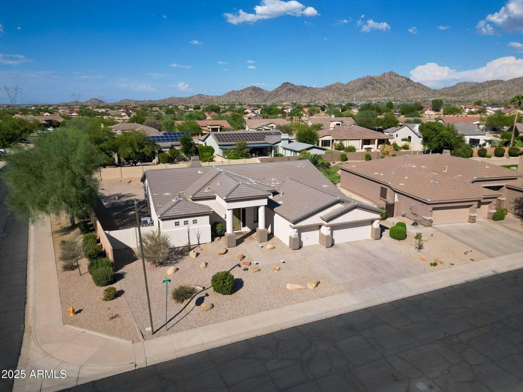 Photo of 17724 W Ocotillo Avenue, Goodyear, AZ 85338 (MLS # 6915323)