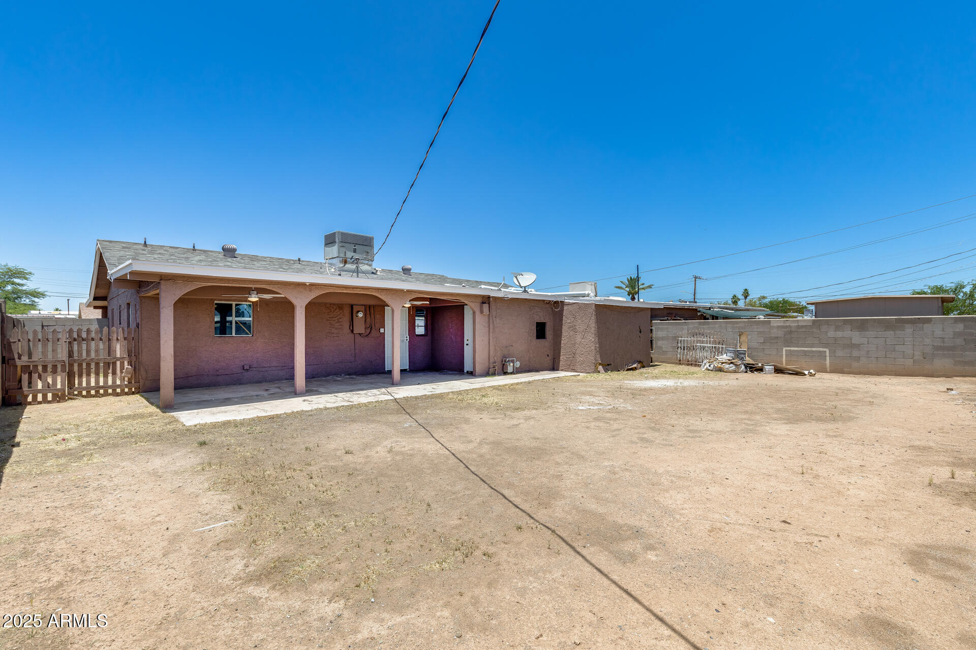 4225 N 27TH Drive