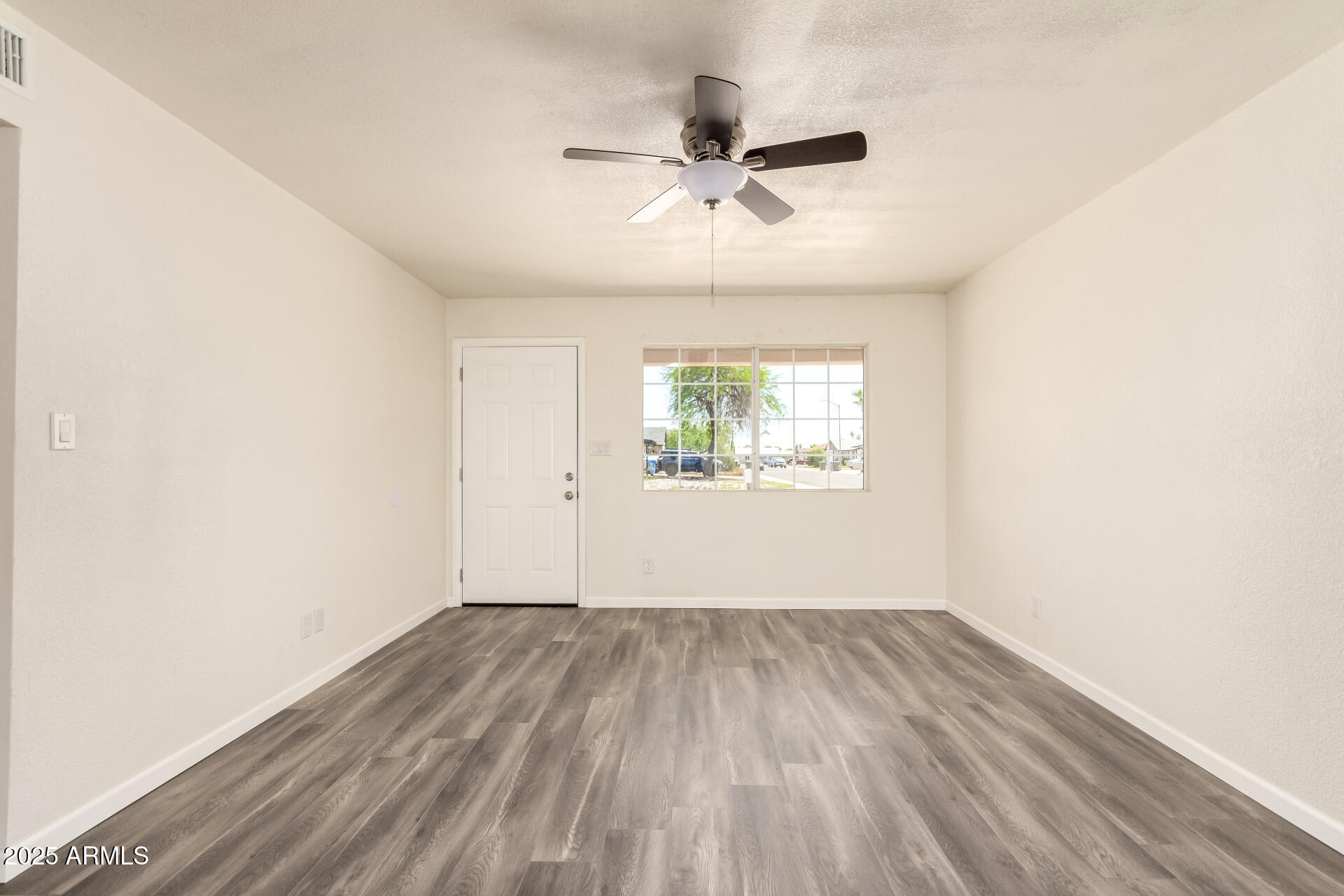3114 W VILLA MARIA Drive