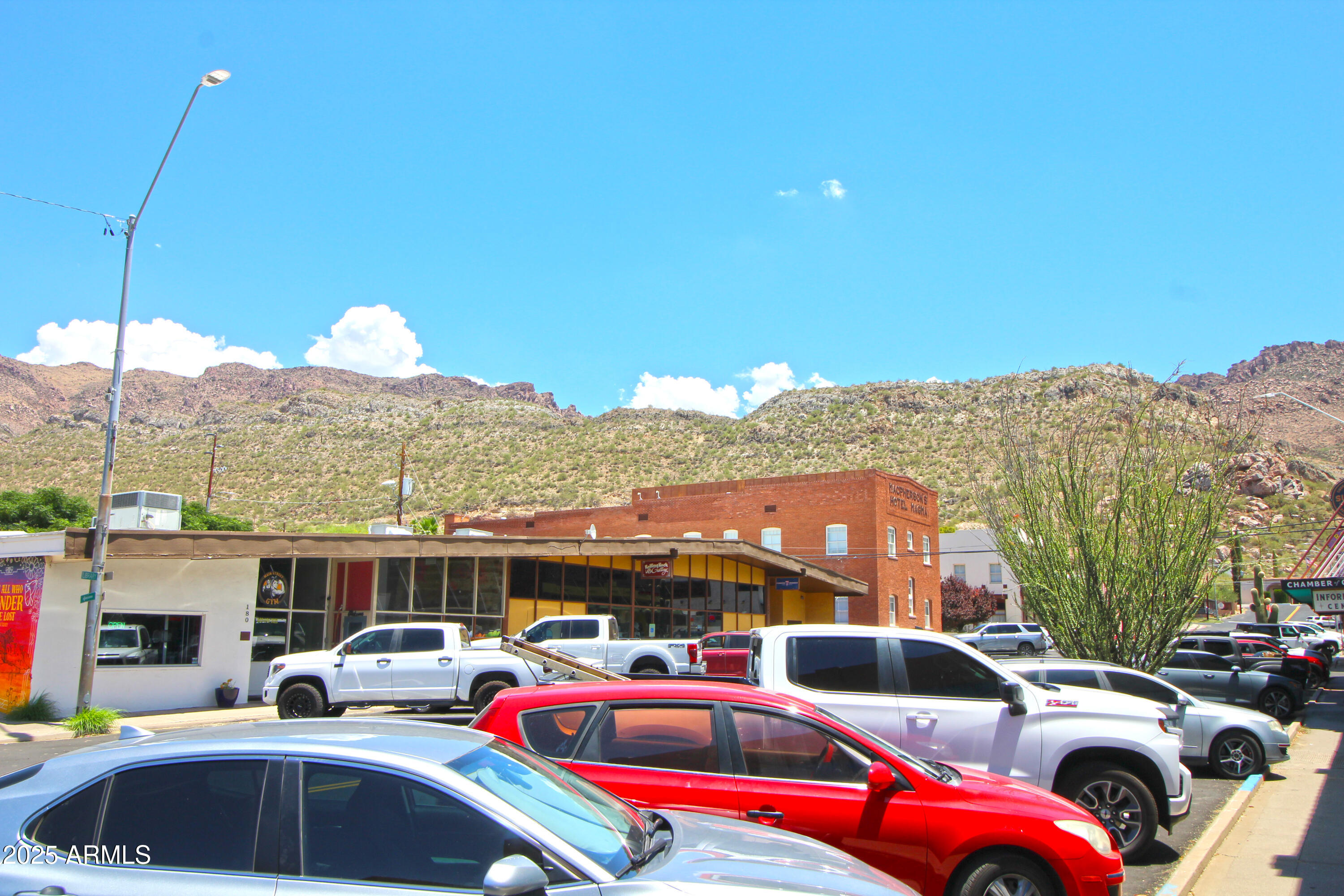 199 W MAIN Street