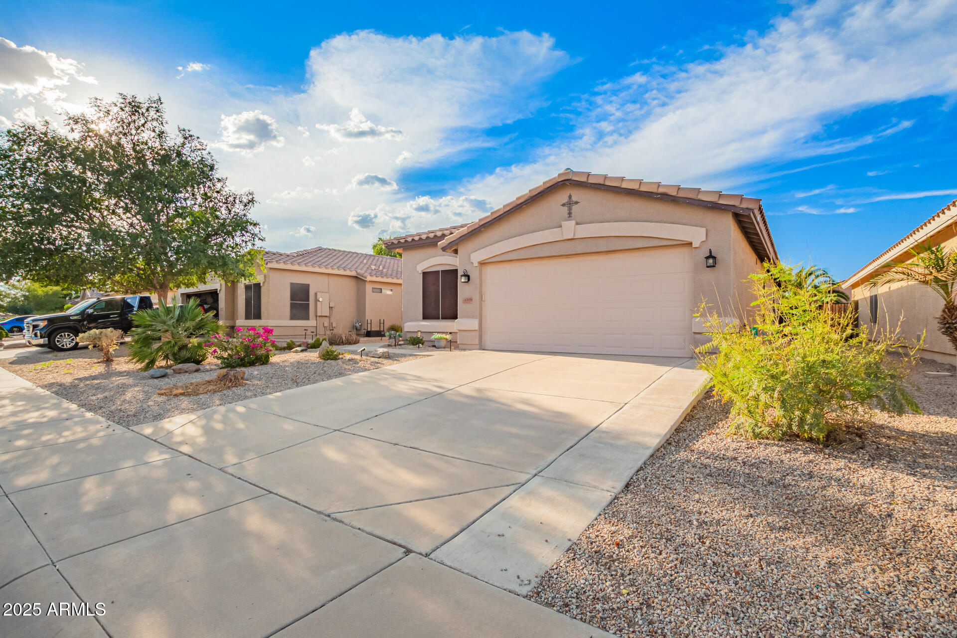 43658 W RIO GRANDE Drive