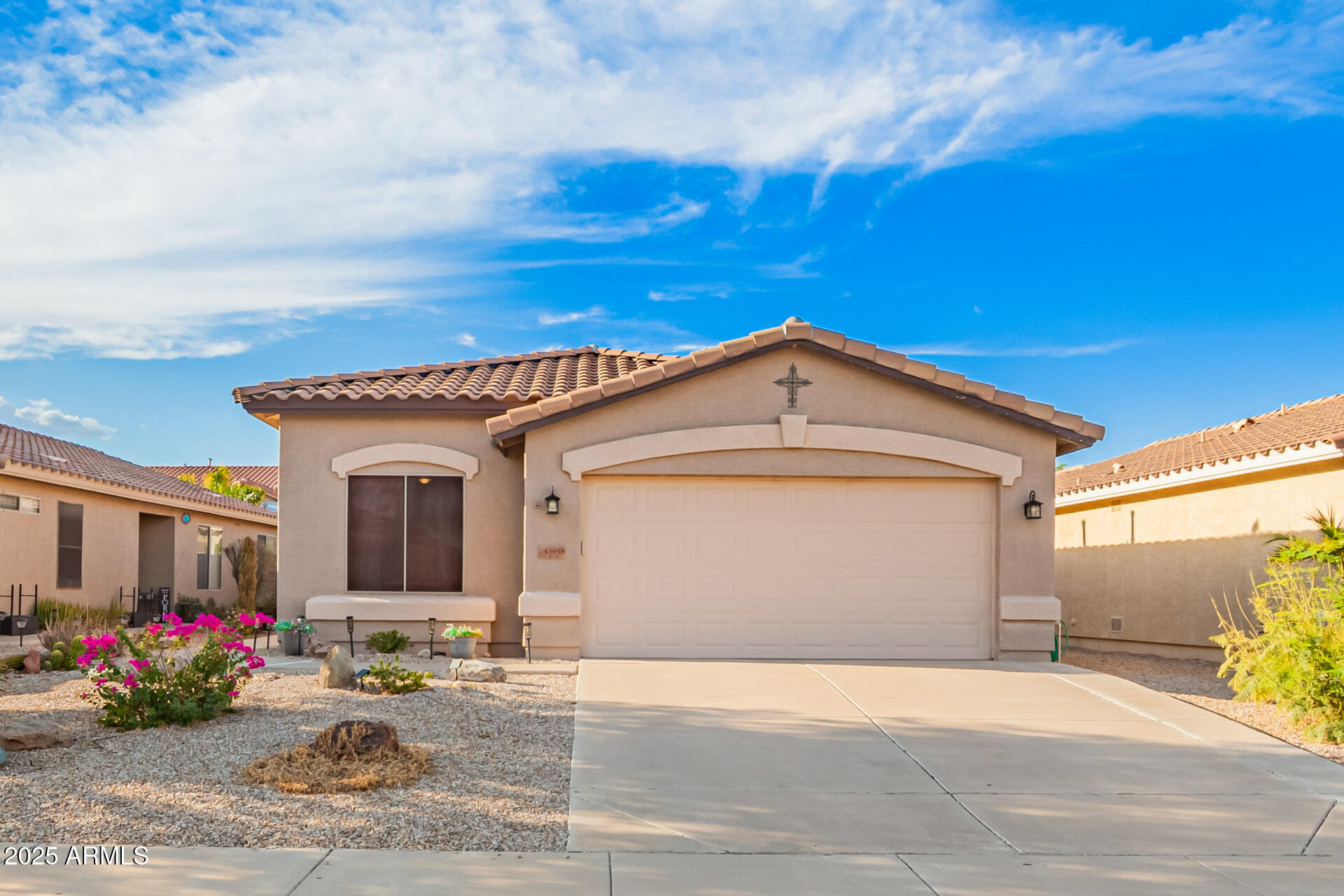 43658 W RIO GRANDE Drive