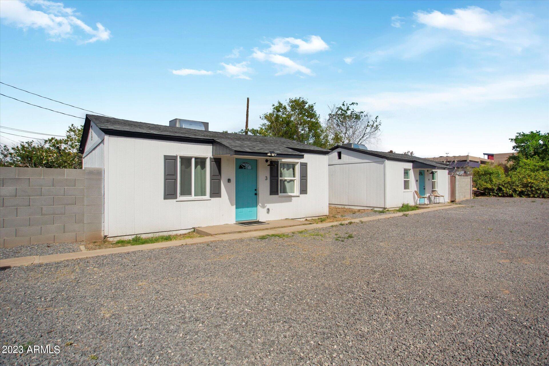 1808 E YALE Street 3