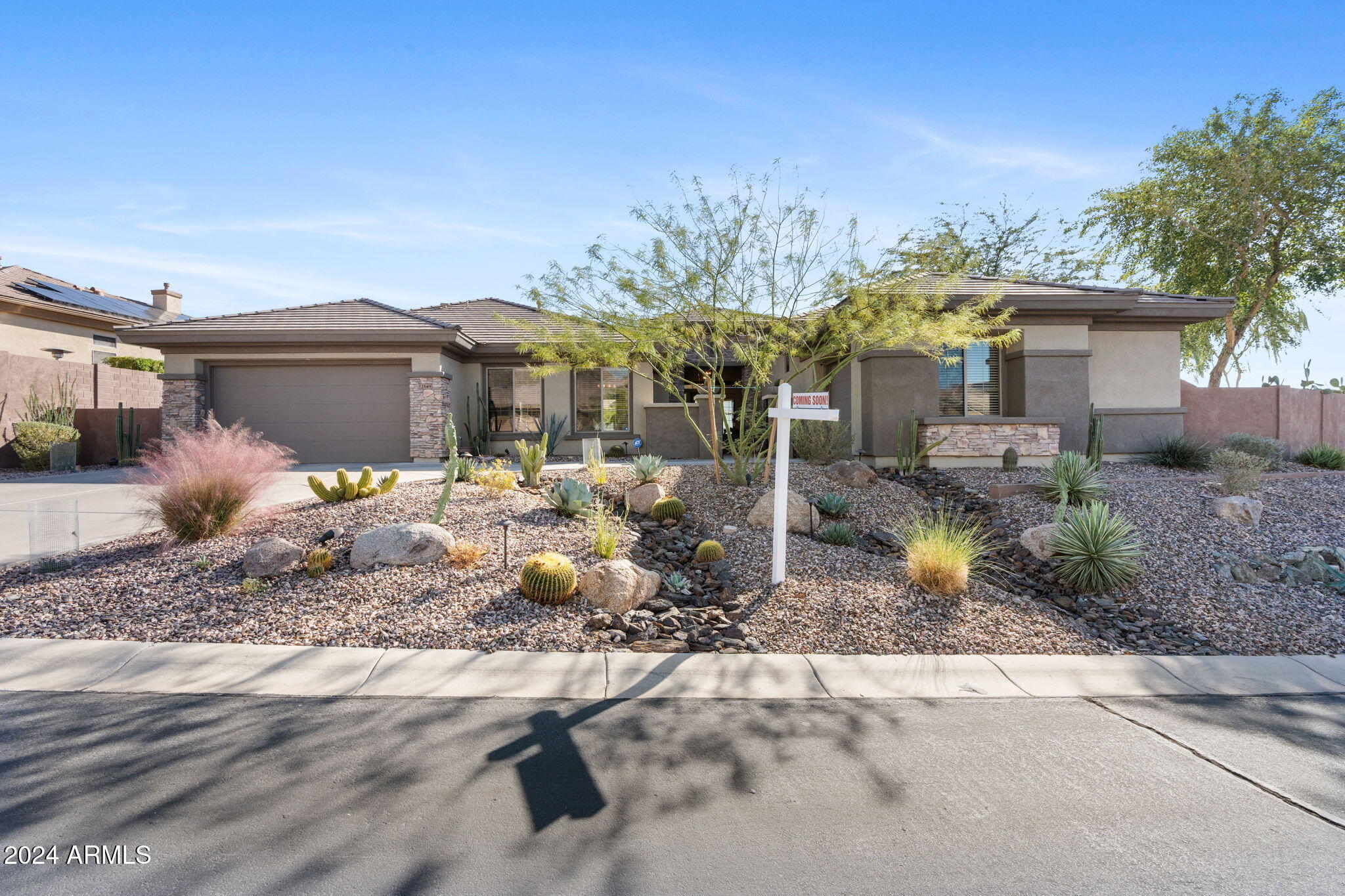 2549 W SHINNECOCK Way