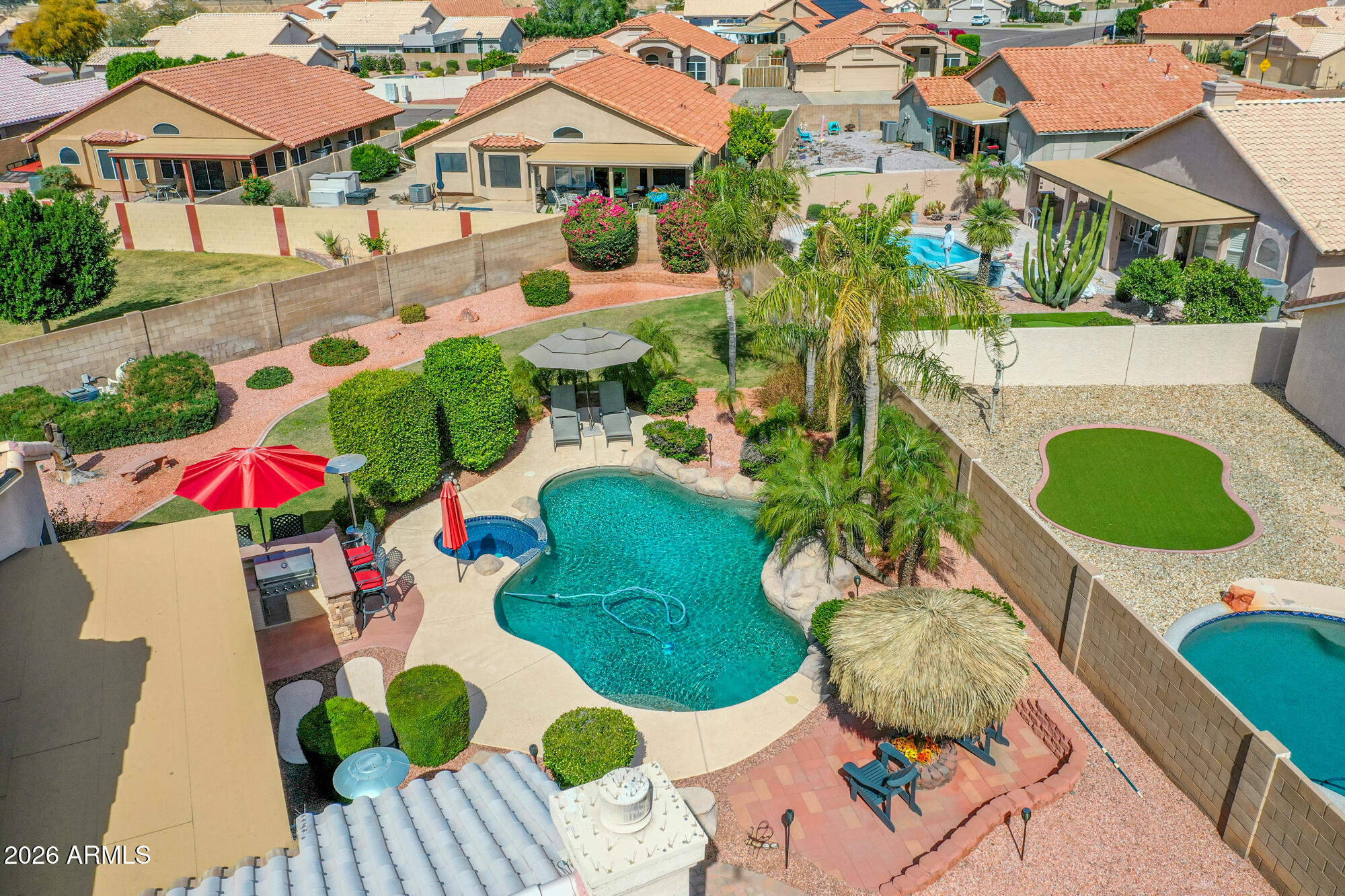 7846 W BEHREND Drive