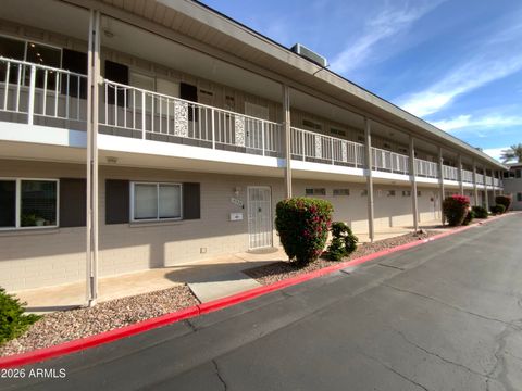 10826 N FAIRWAY Court E Sun City AZ 85351