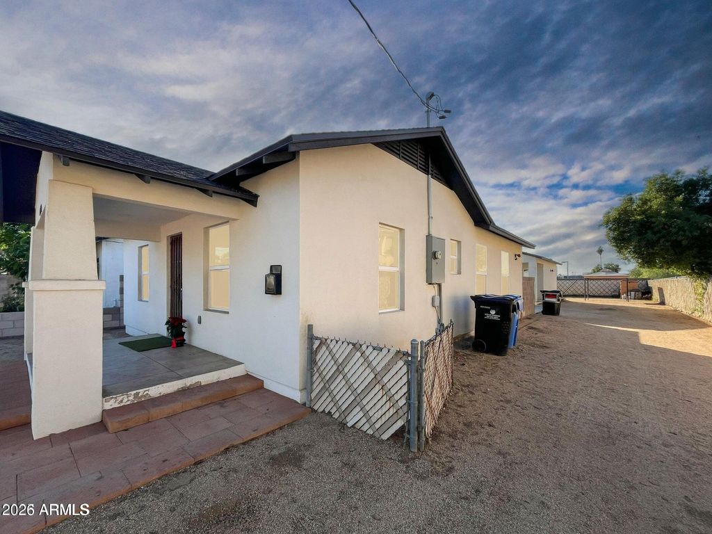 Photo of 4130 N Longview Avenue, Phoenix, AZ 85014 (MLS # 6975682)