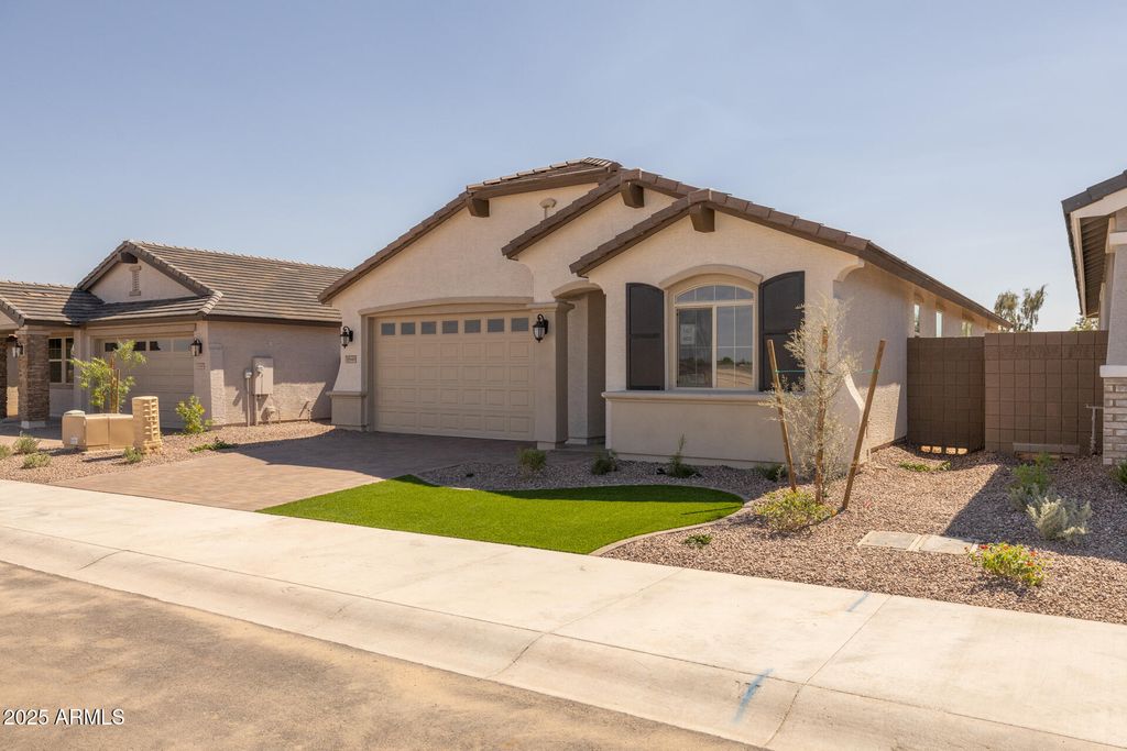 Photo of 18949 W Monterosa Street, Litchfield Park, AZ 85340 (MLS # 6925975)