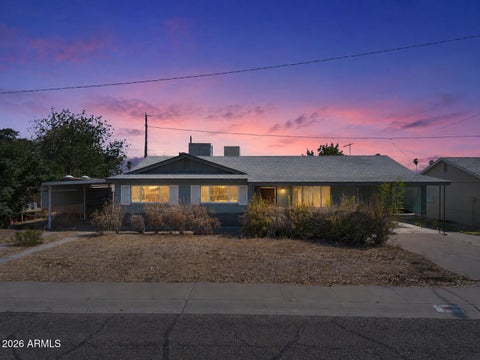 Photo of 3311 W Paradise Drive, Phoenix, AZ 85029 (MLS # 7051293)