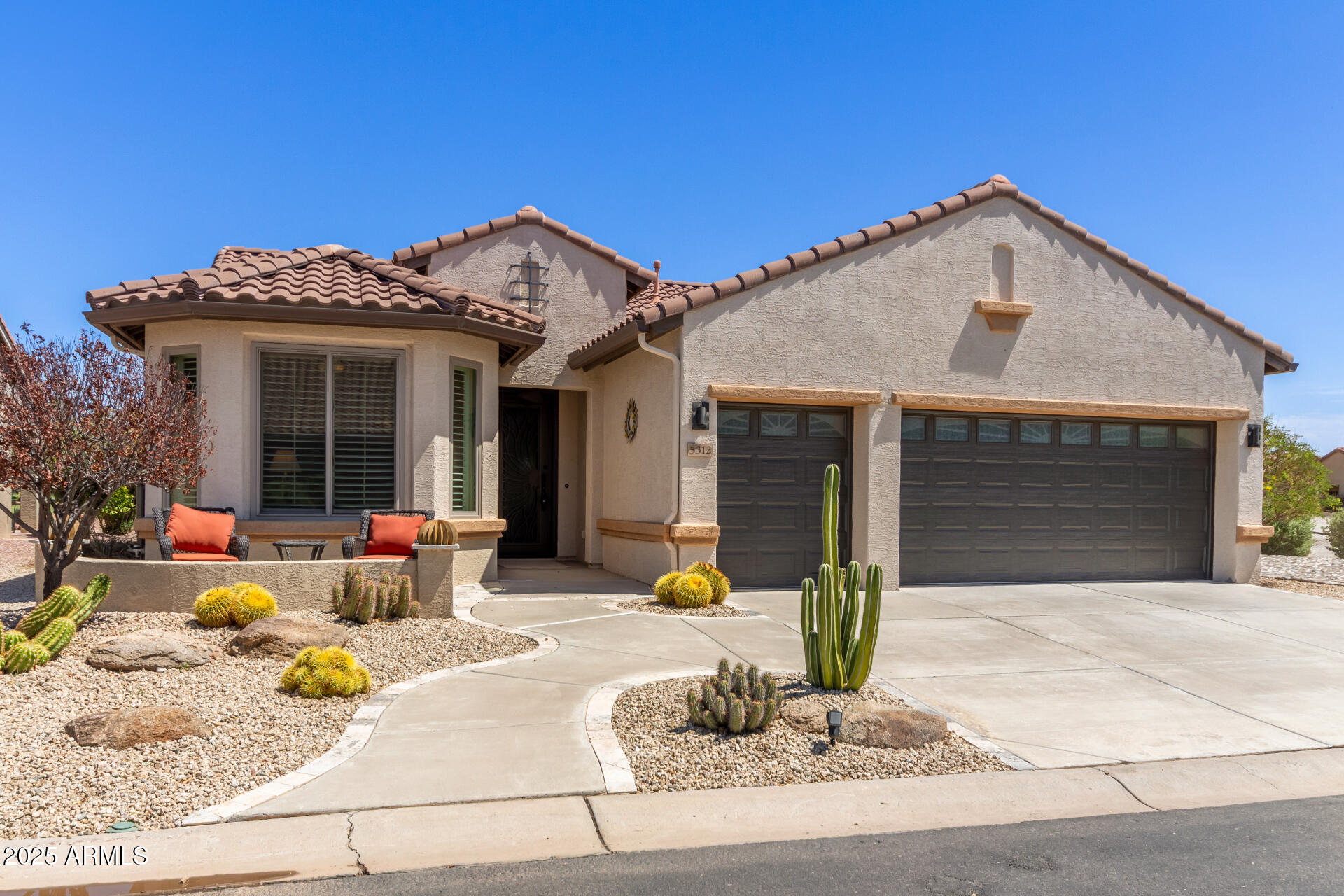 5312 W BUCKSKIN Drive