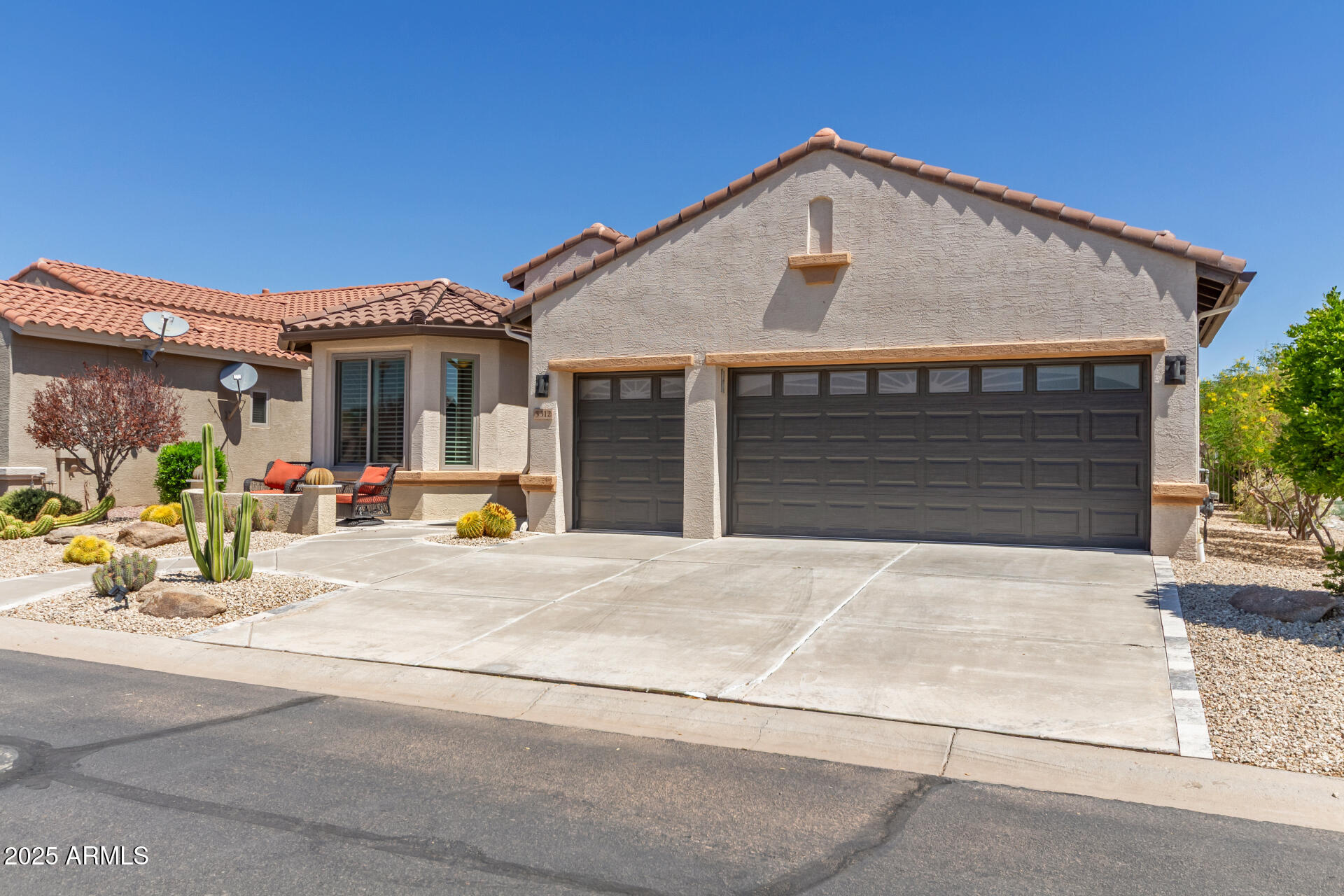 5312 W BUCKSKIN Drive