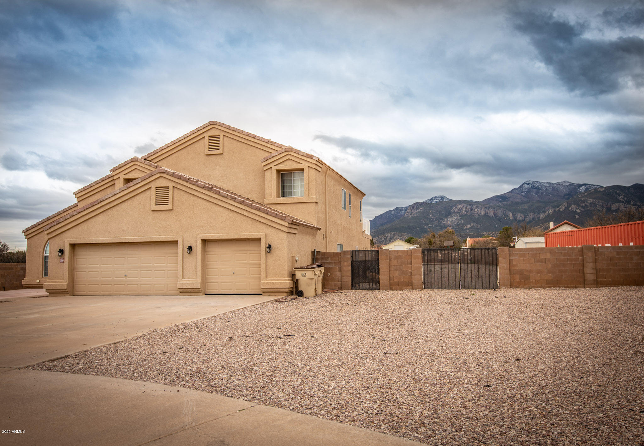 MOUNTAIN SHADOWS PHASE E - Residential