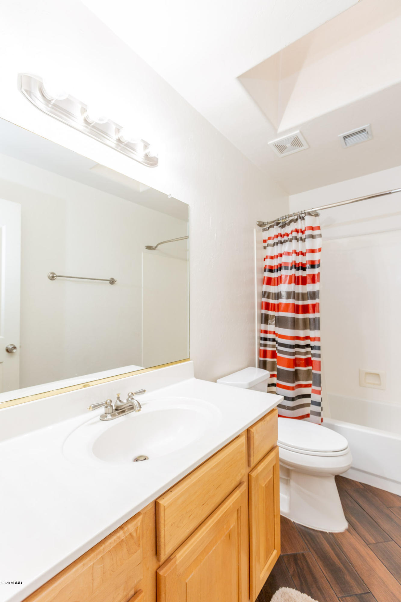 MOUNTAIN SHADOWS PHASE E - Residential