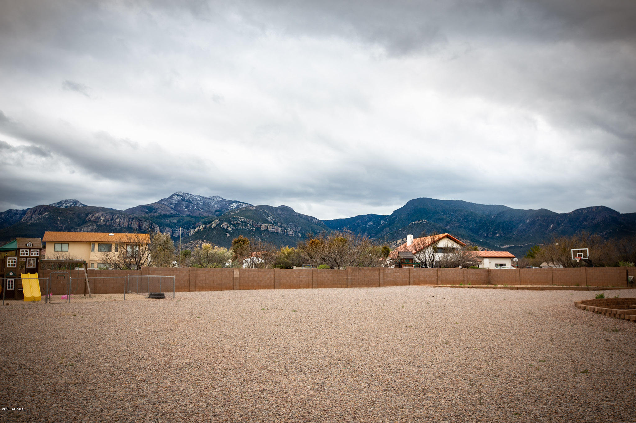 MOUNTAIN SHADOWS PHASE E - Residential