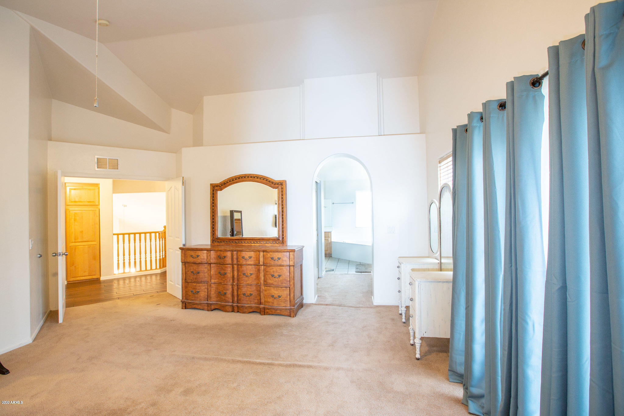 MOUNTAIN SHADOWS PHASE E - Residential