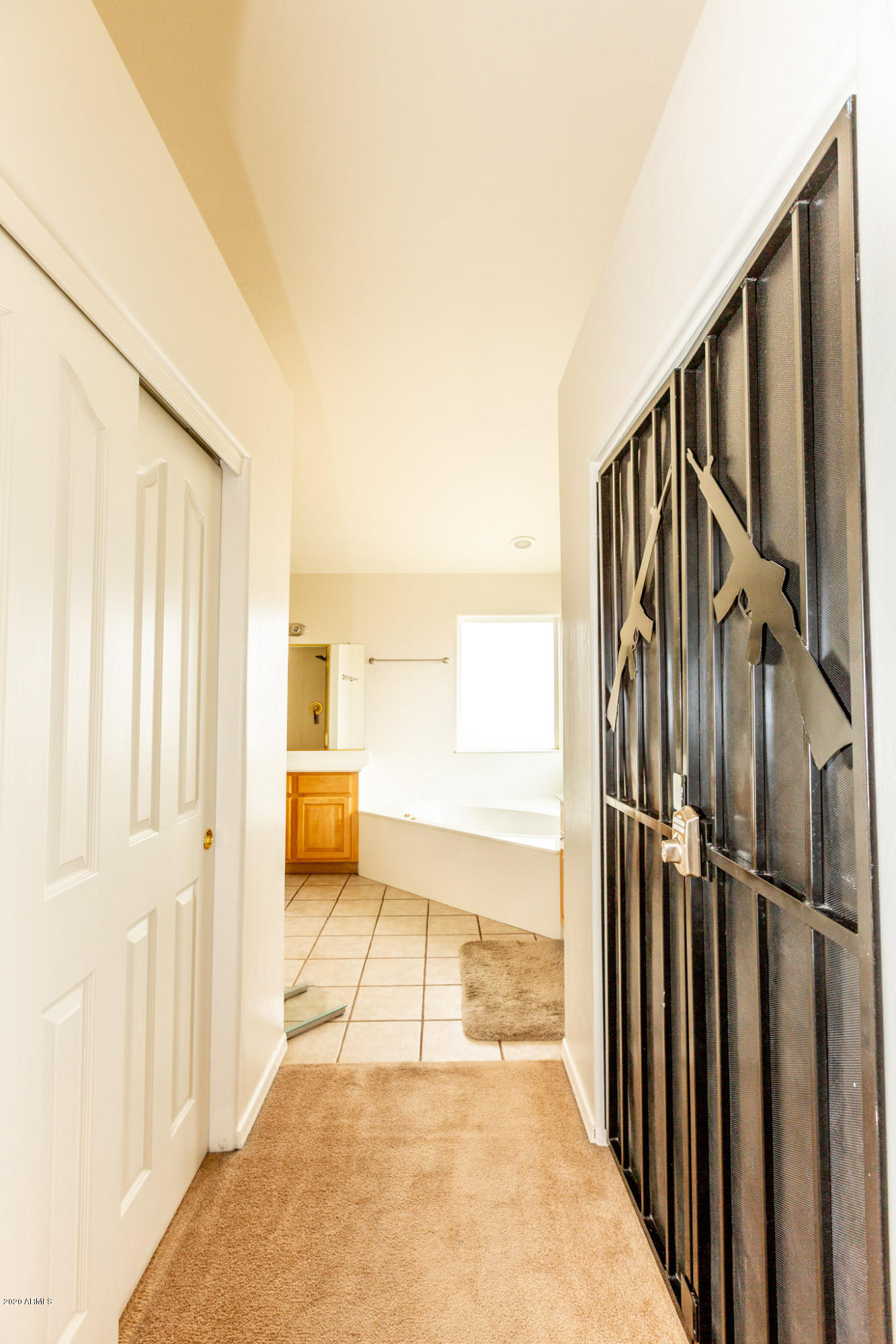 MOUNTAIN SHADOWS PHASE E - Residential