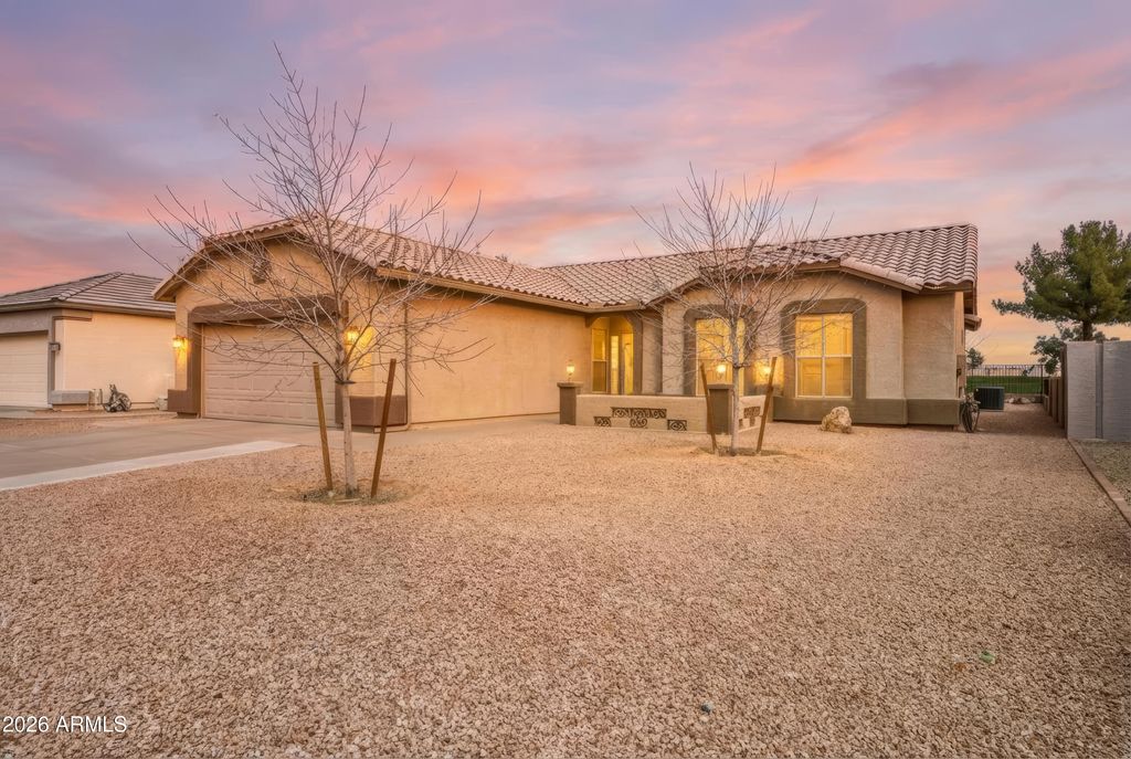 Photo of 6443 S Callaway Drive, Chandler, AZ 85249 (MLS # 6977039)