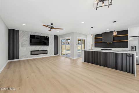 Property photo of 2136 E Colgate Drive, Tempe, AZ 85283
