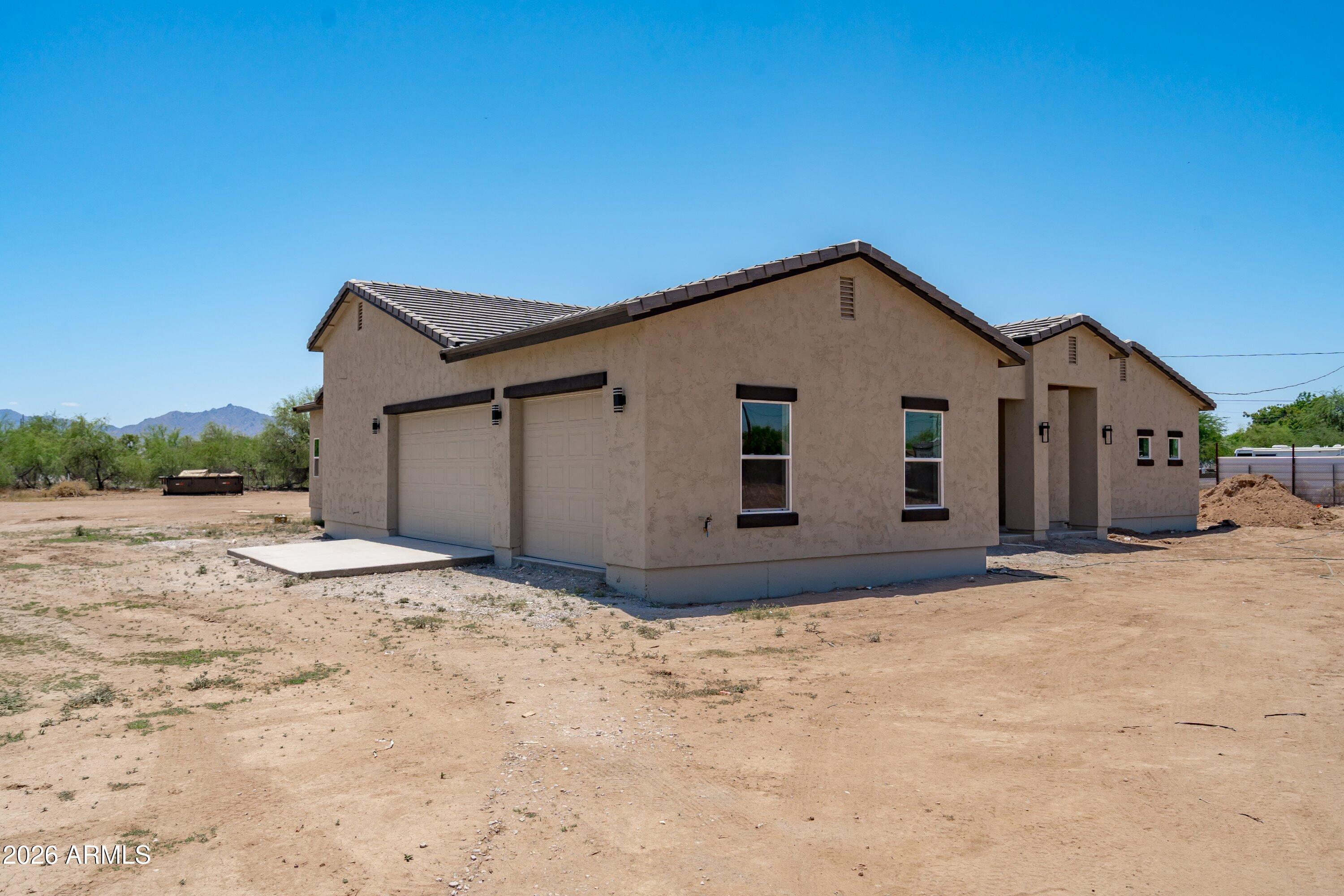 2908 S 109 Drive