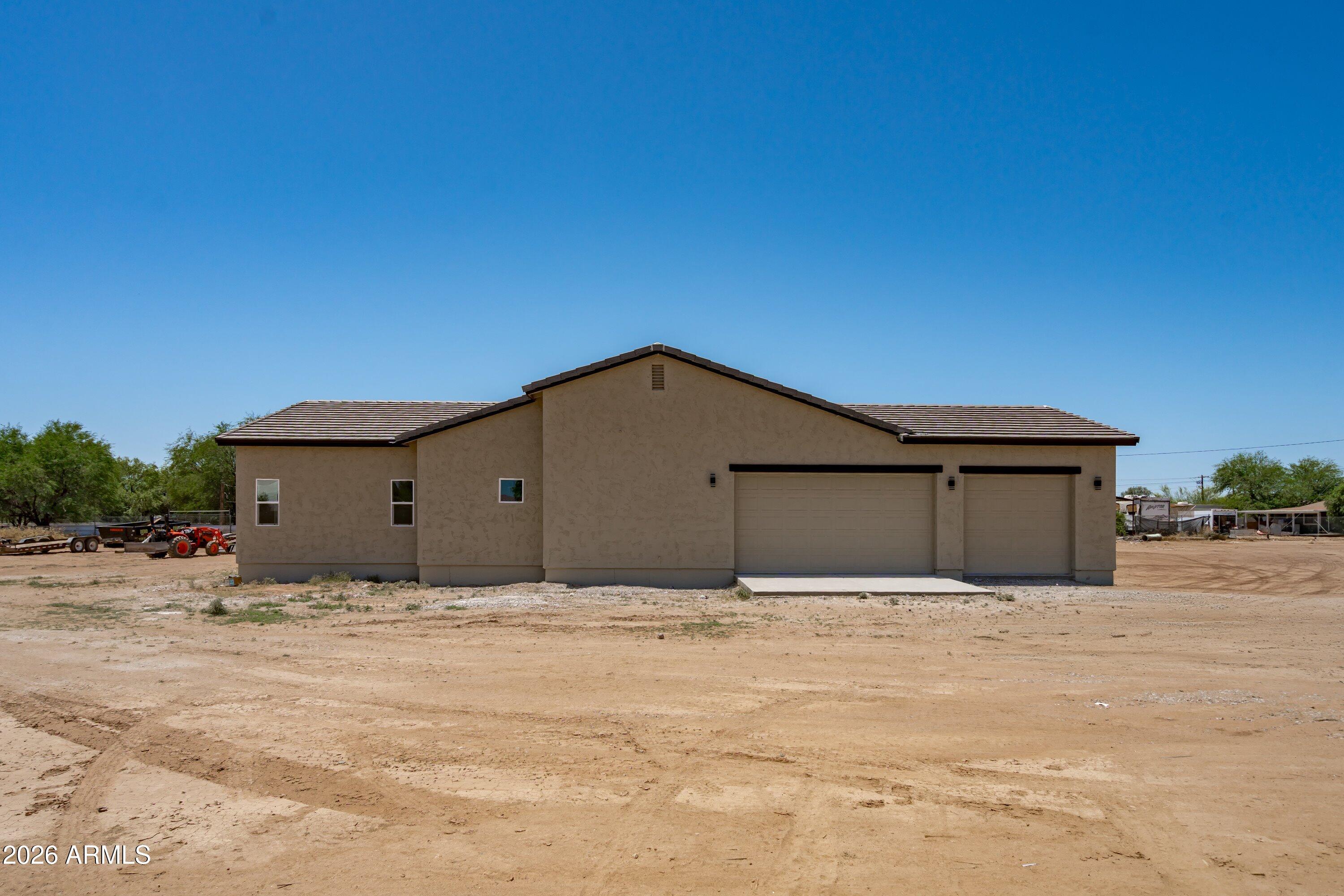 2908 S 109 Drive