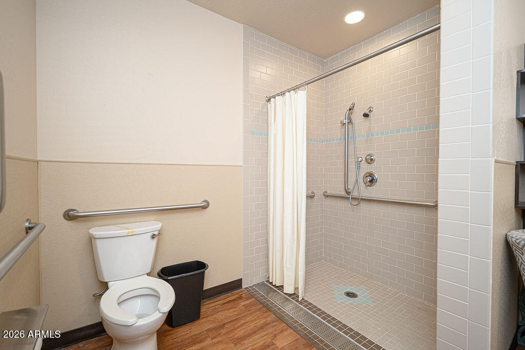THOMAS ROAD MEDICAL PLAZA CONDOMINIUM - Commercial Sale