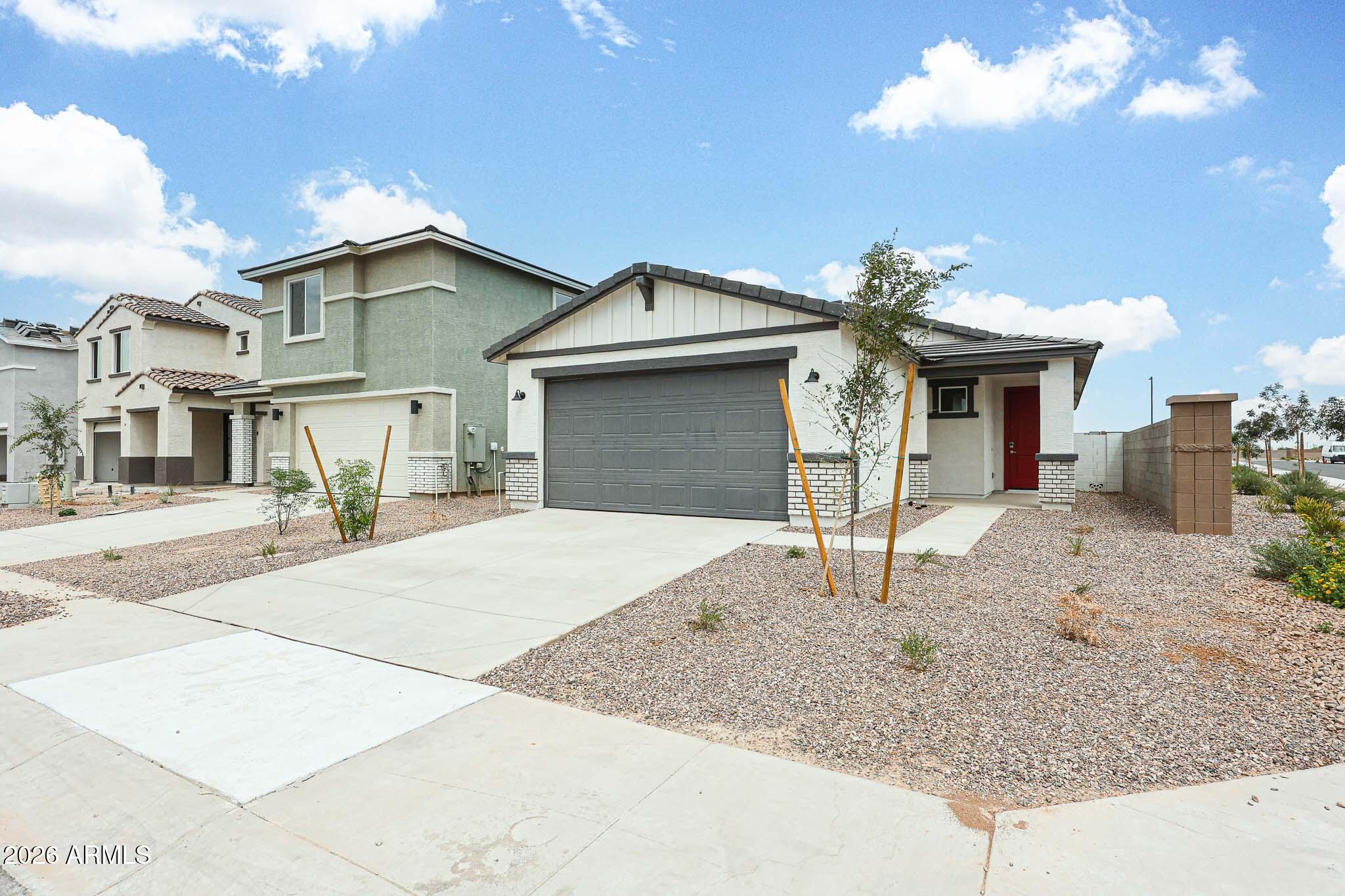 5928 E SIDEOATS Way