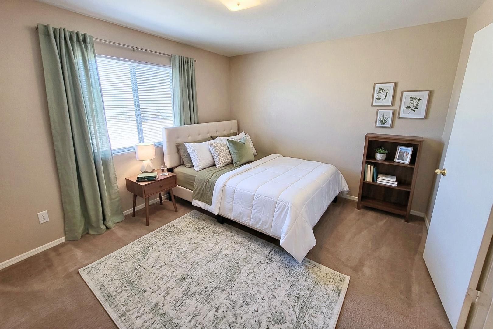 15547 S Moon Valley Road 2