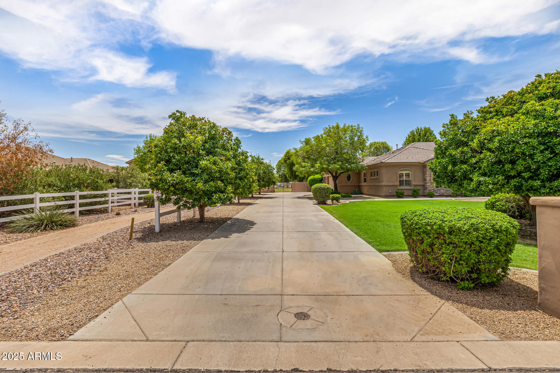 Homes for Sale in Queen Creek Arizona 3 21387 E PUMMELOS Road