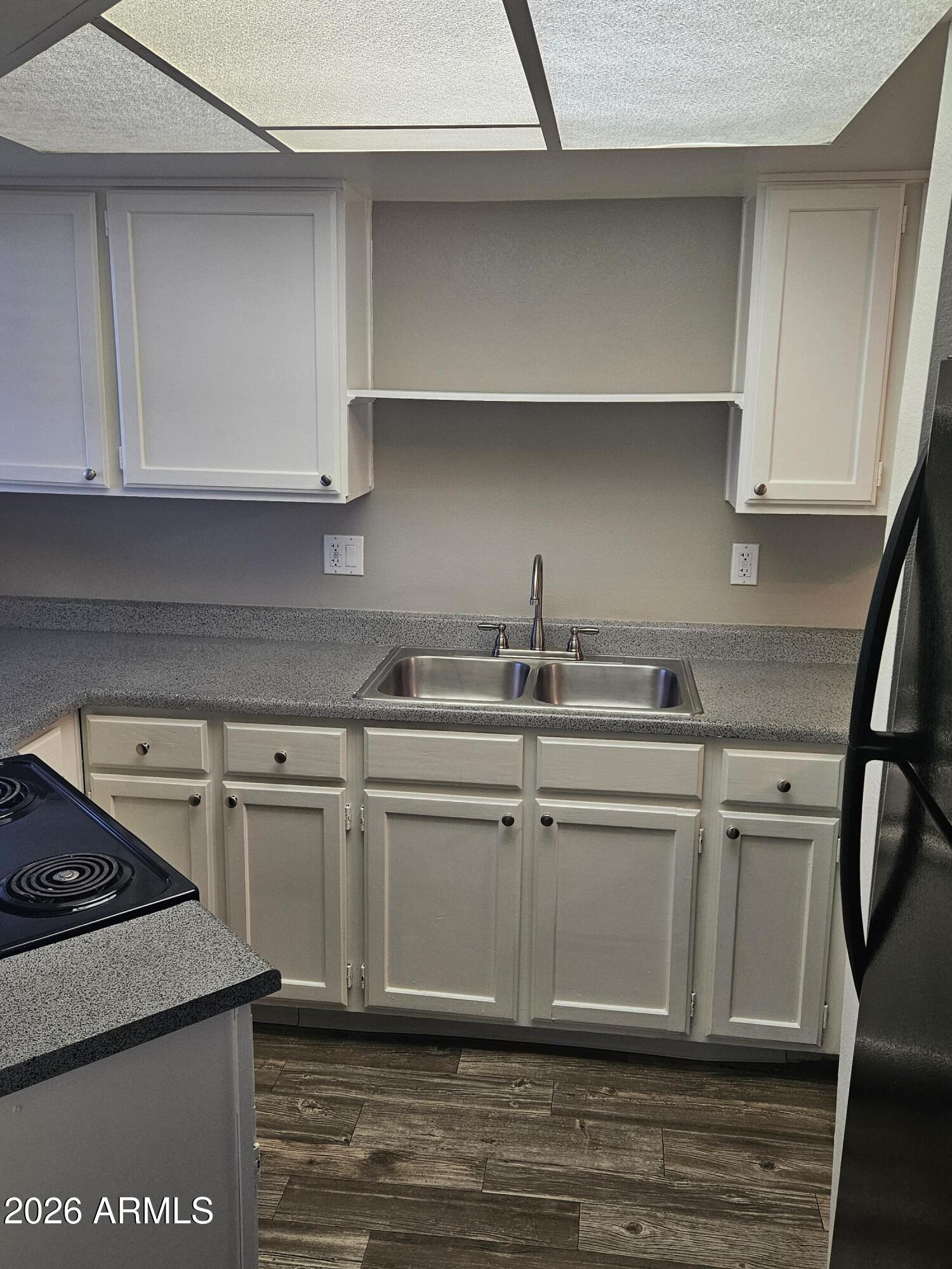 835 N GRANITE REEF Road 39