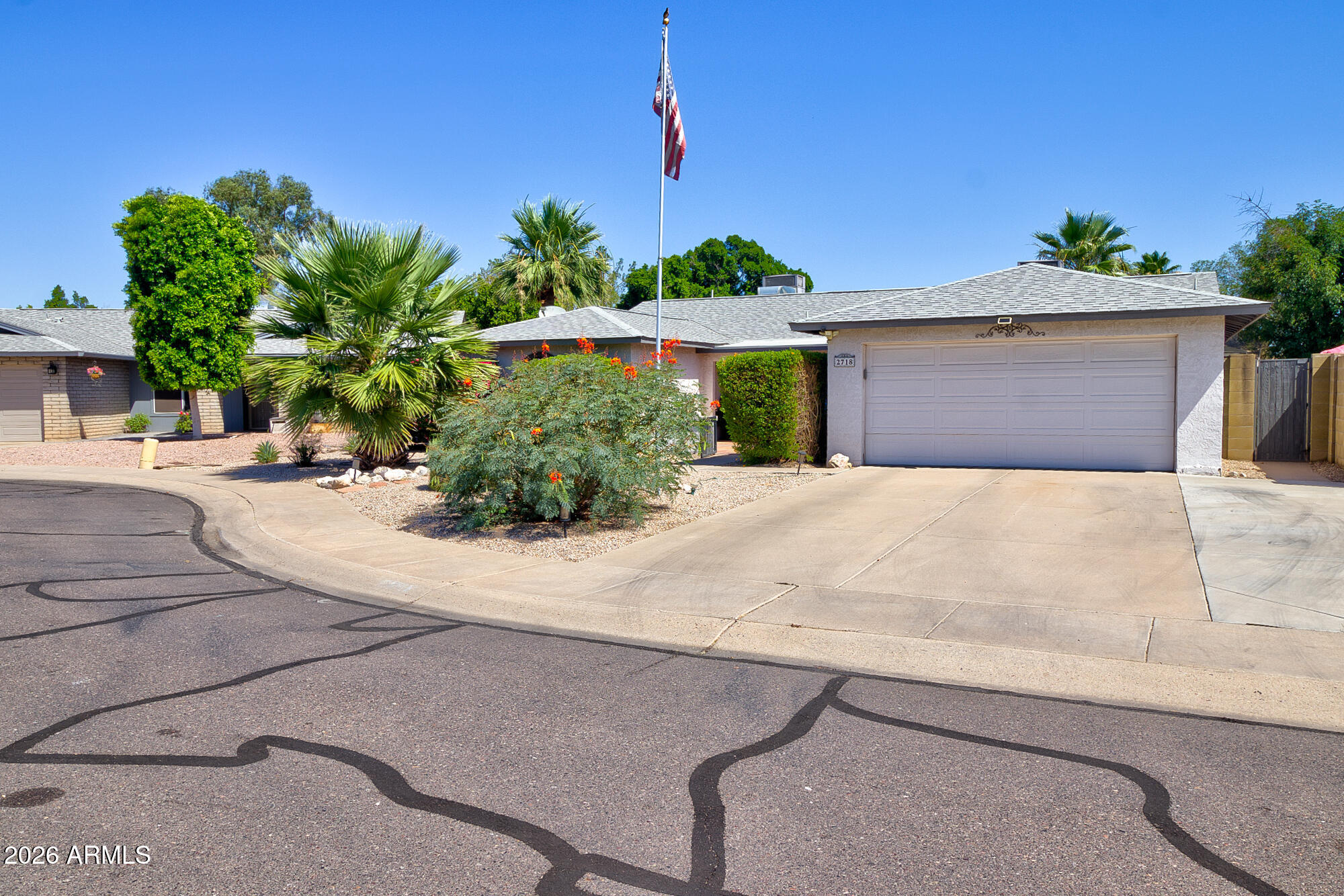 2718 W MESETO Circle