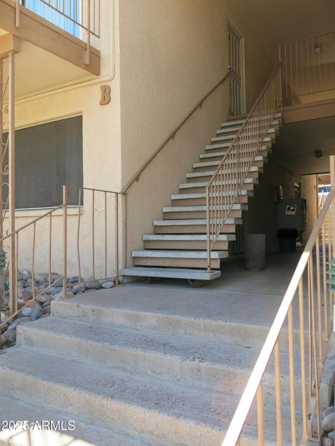 1130 E BUTLER Drive B4 Phoenix AZ 85020
