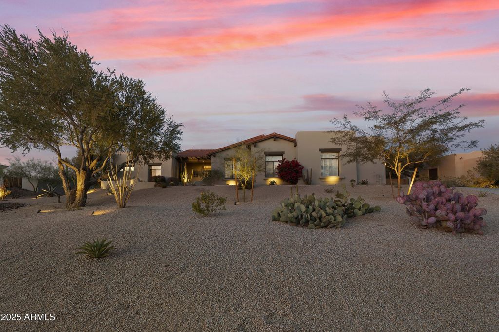 Photo of 7928 E Parkview Lane, Scottsdale, AZ 85255 (MLS # 6781778)