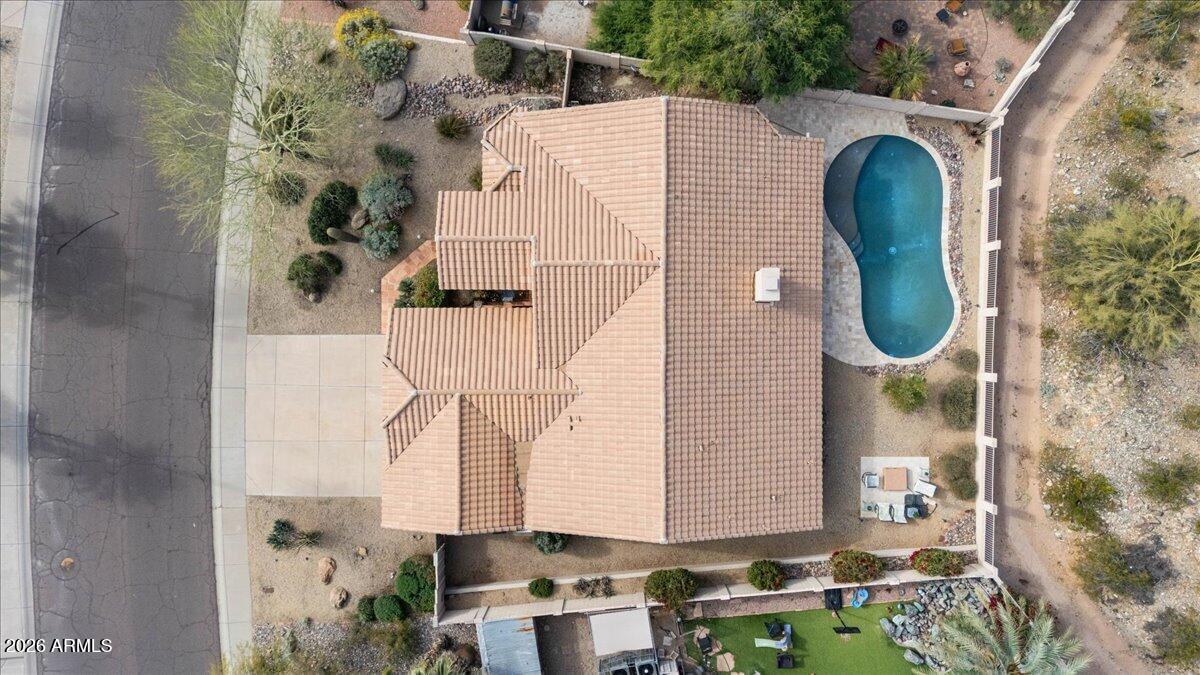 404 E MOUNTAIN SKY Avenue