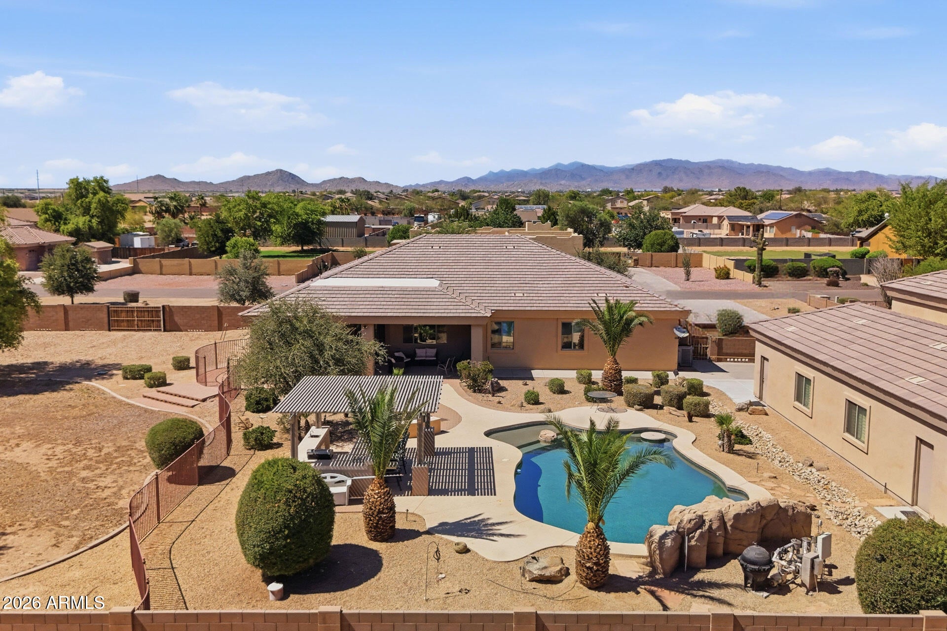 25747 W BLUE SKY Way
