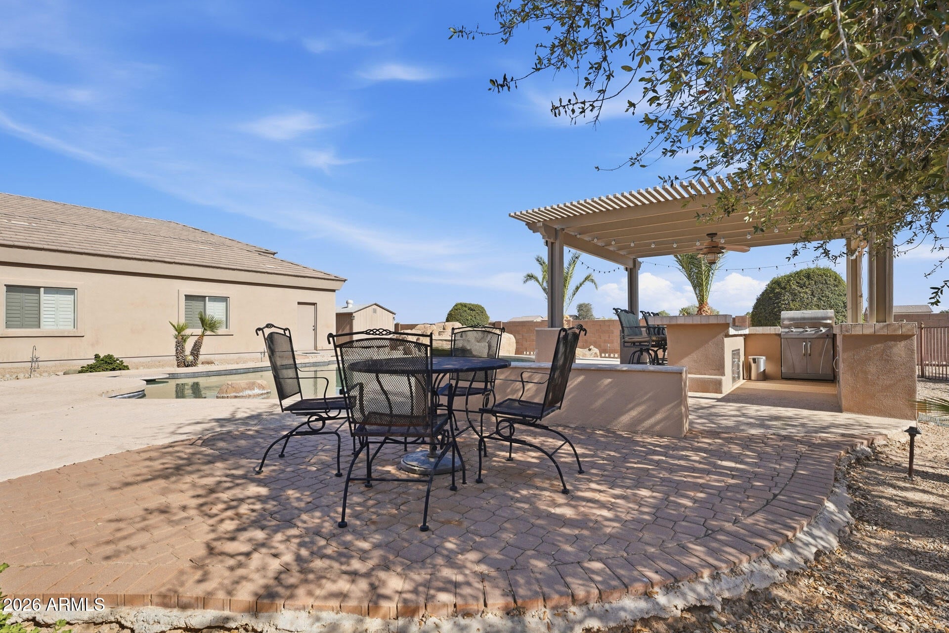 25747 W BLUE SKY Way