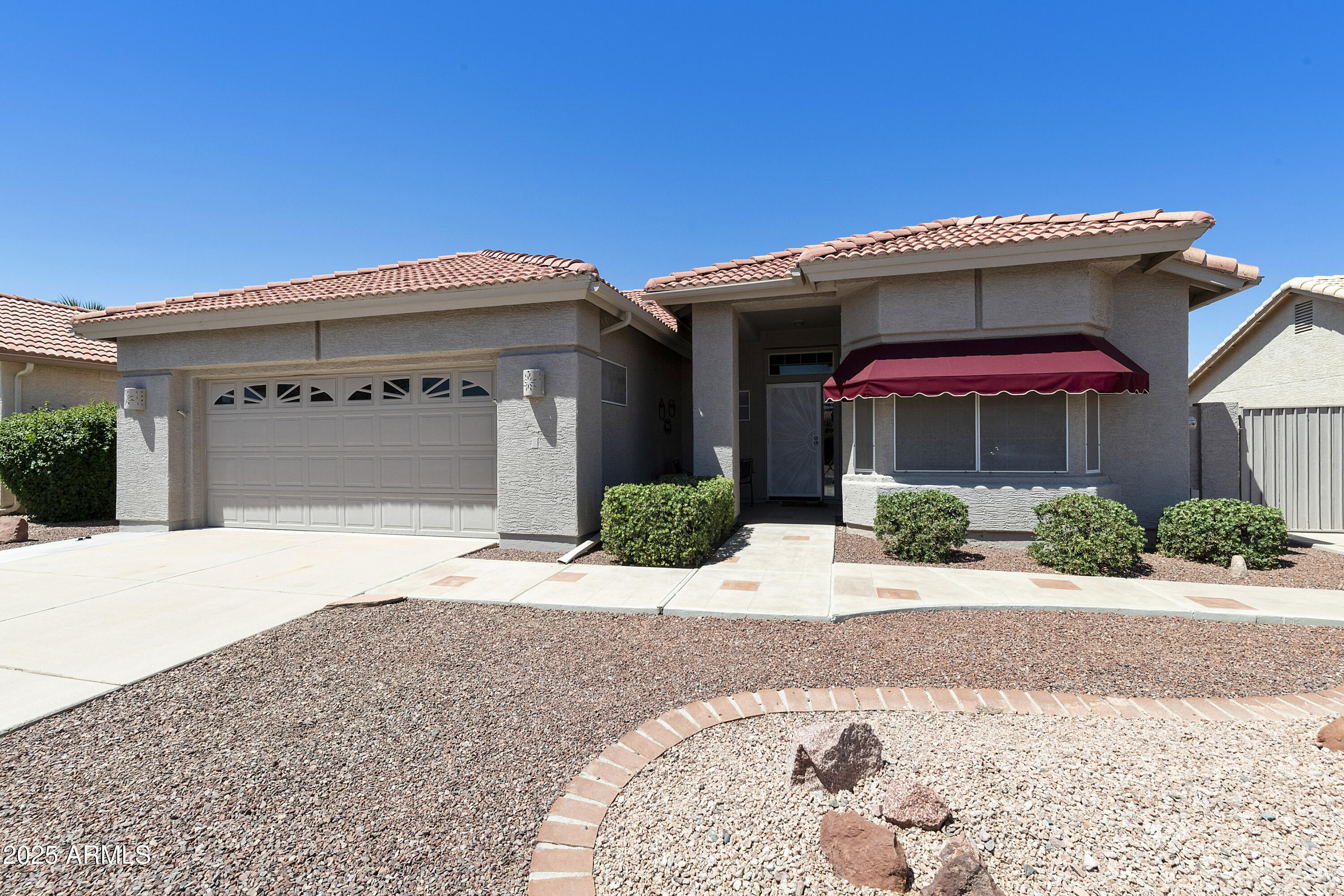 10534 E NACOMA Drive