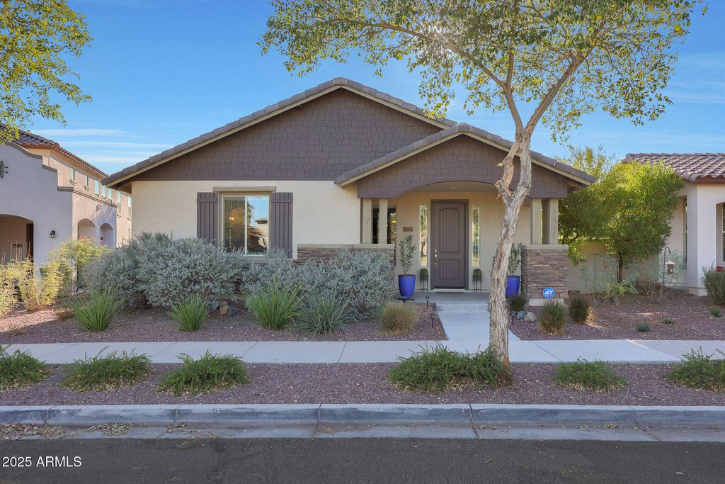 Photo of 2342 N Delaney Drive, Buckeye, AZ 85396 (MLS # 6922788)