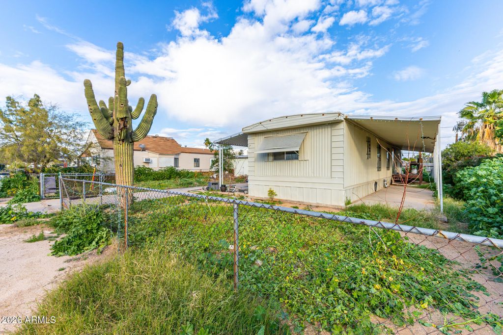 Photo of 427 S 96th Place, Mesa, AZ 85208 (MLS # 6973064)