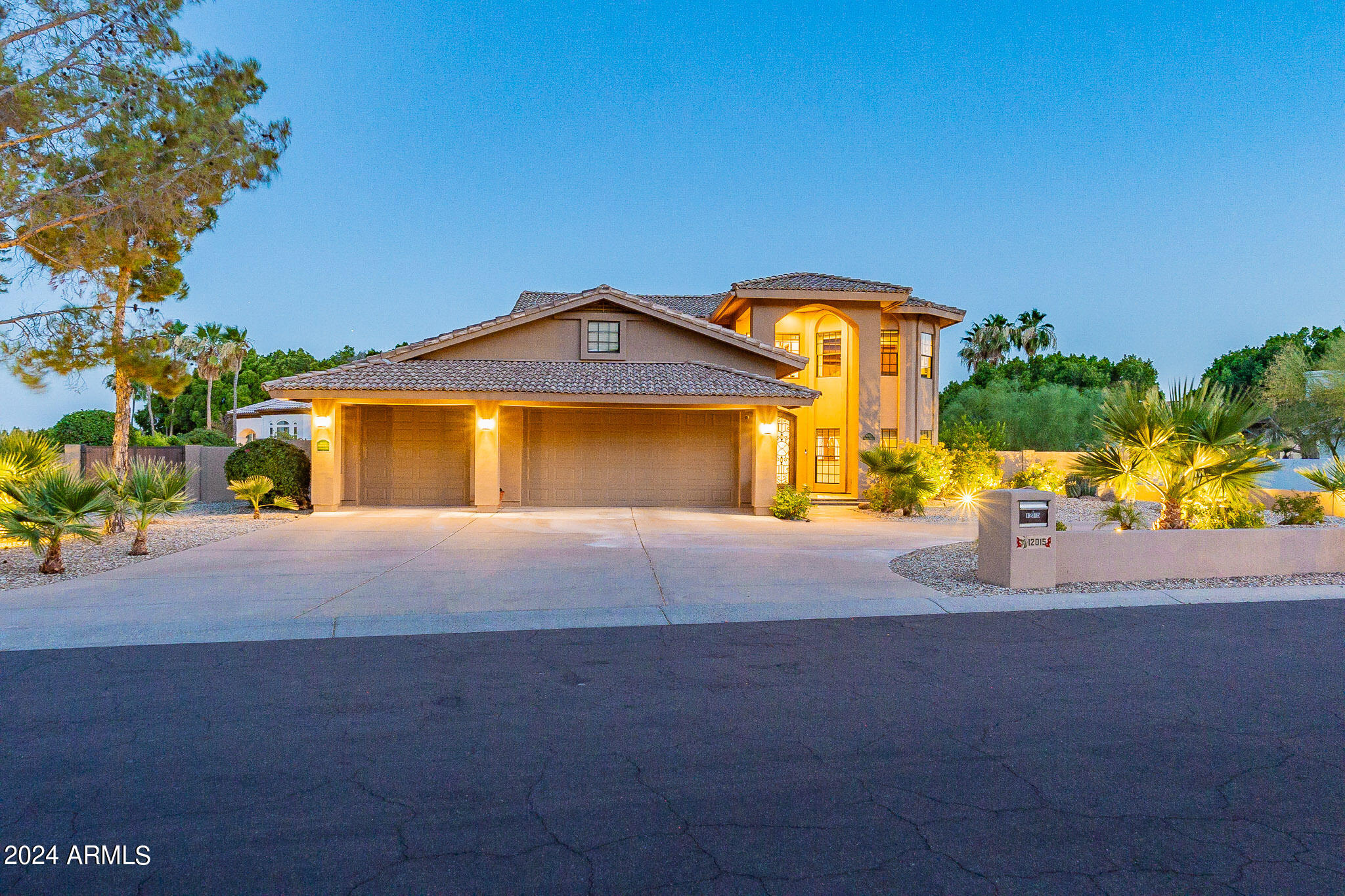 12015 S TUZIGOOT Drive

                                                                             Phoenix                                

                                    , AZ - $1,595,000