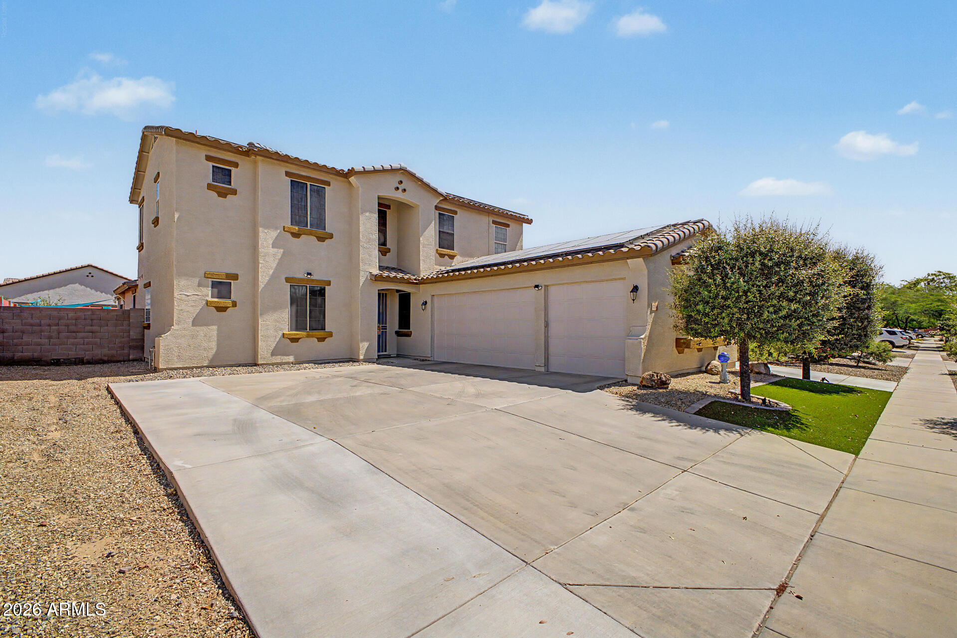 17186 W GAMBIT Trail