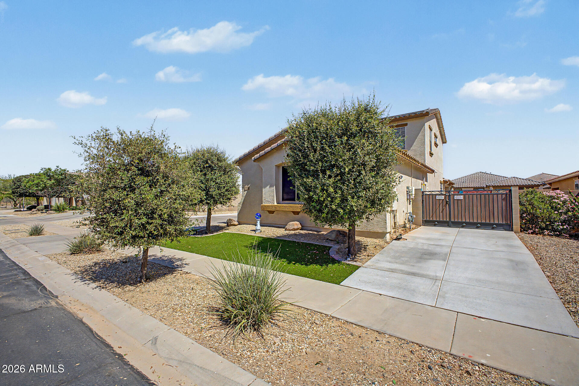 17186 W GAMBIT Trail