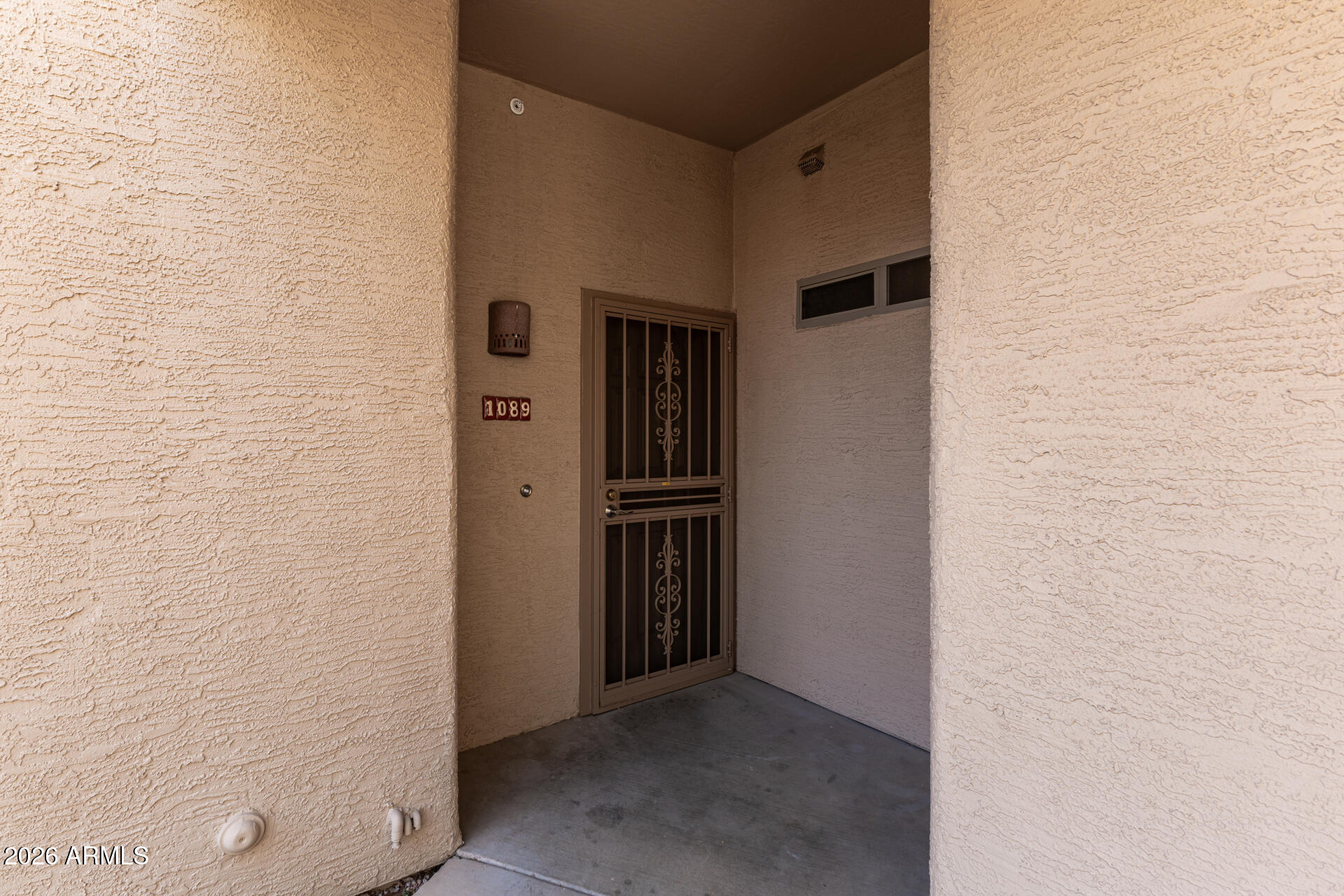 1351 N PLEASANT Drive 1089