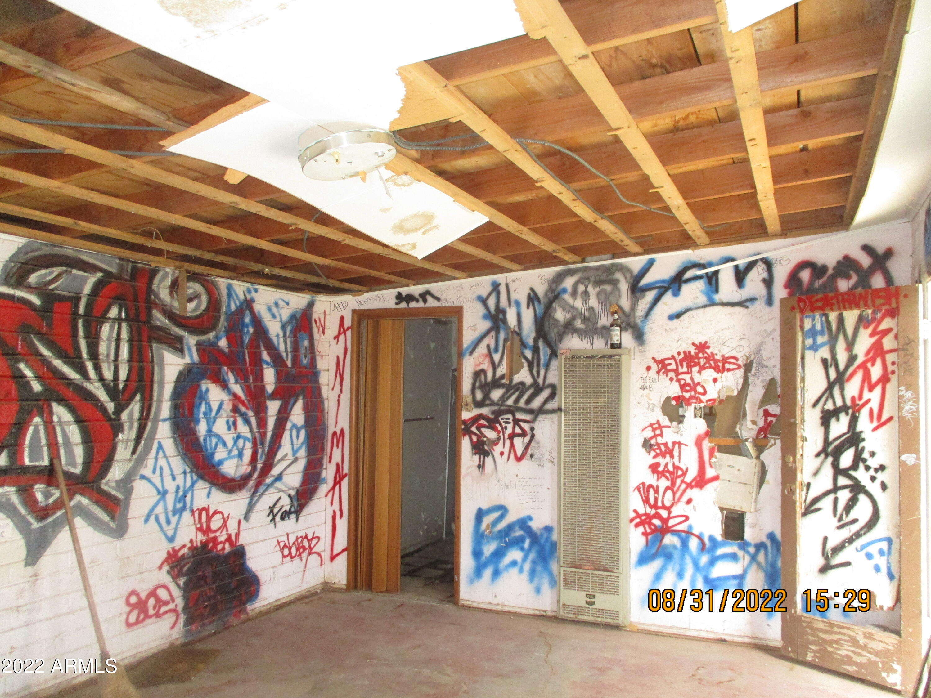 CLAWSON - Residential