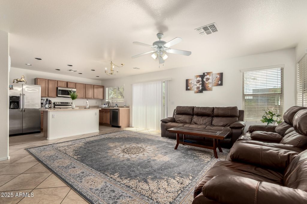 Photo of 8263 W Carol Avenue, Peoria, AZ 85345 (MLS # 6920884)