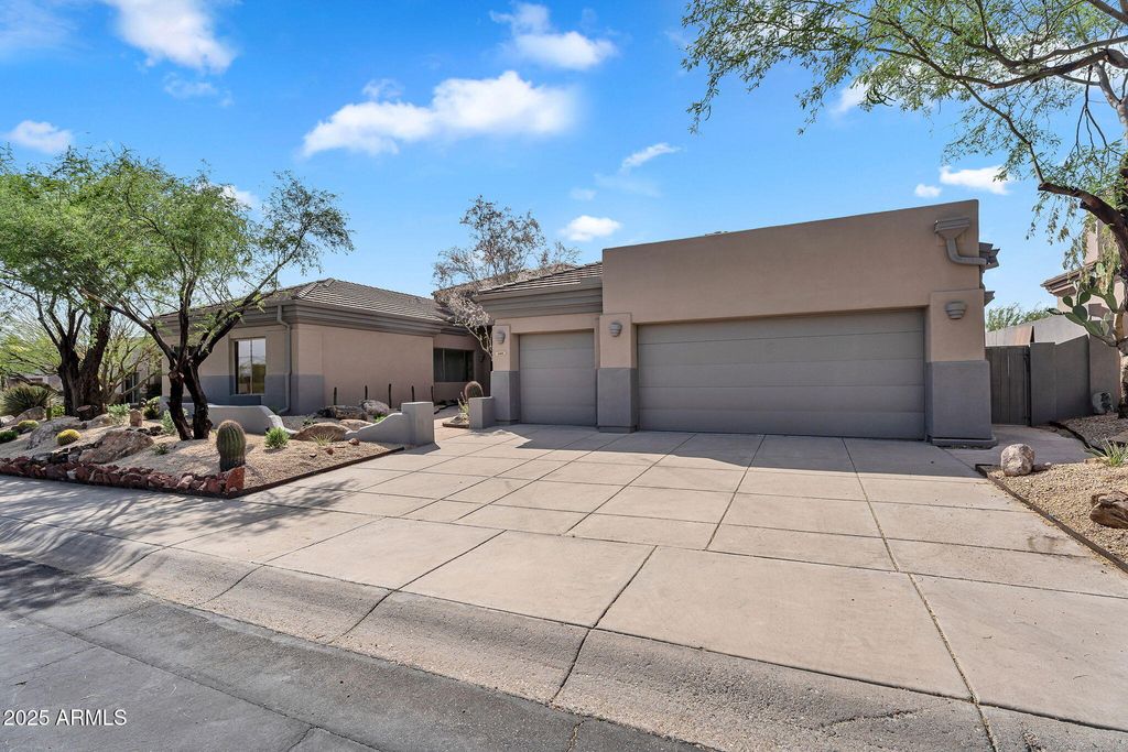 Photo of 6184 E Dusty Coyote Circle, Scottsdale, AZ 85266 (MLS # 6915325)