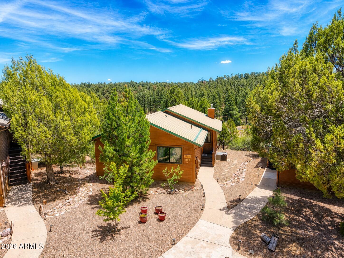 1901 N BISON RIDGE Trail